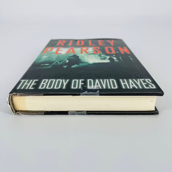 The Body of David Hayes, hardcover book by Ridley Pearson - Good Used Condition - Picture 3 of 11